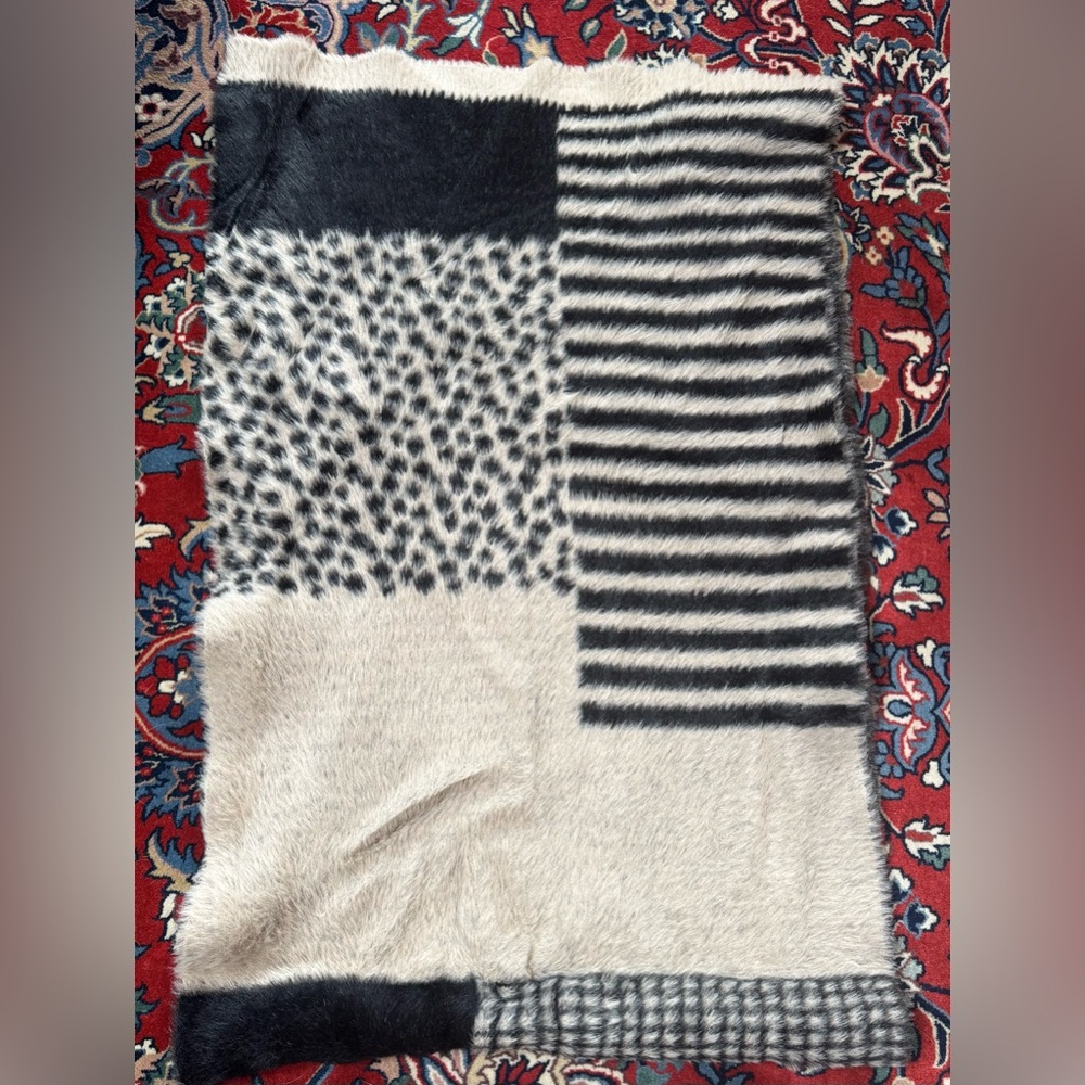 ANTHROPOLOGIE Black and Cream Patterned Scarf